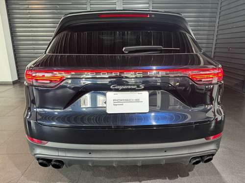 Porsche Cayenne 2022