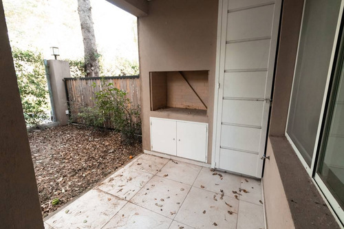 Imagen 3 de 18 de Muy Lindo Departamento De Dos Ambientes En Venta En Condominio Aguaribay, Pilar!!