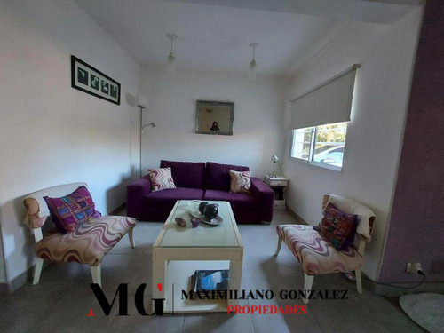 Casa En Venta, 5 Ambientes - El Trébol