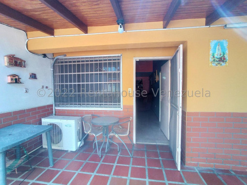 Imagen 2 de 27 de Deysa Vende Casa Palo Negro Urb. El Orticeño 23-14003 Df