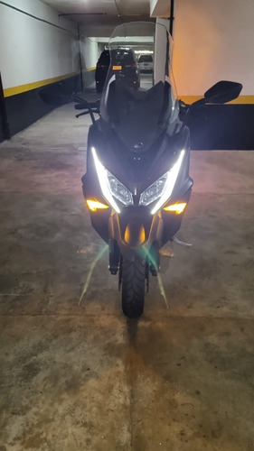 Imagem 8 de 8 de Suzuki Kymco Ak 550 Sucessora Da Burgman 650