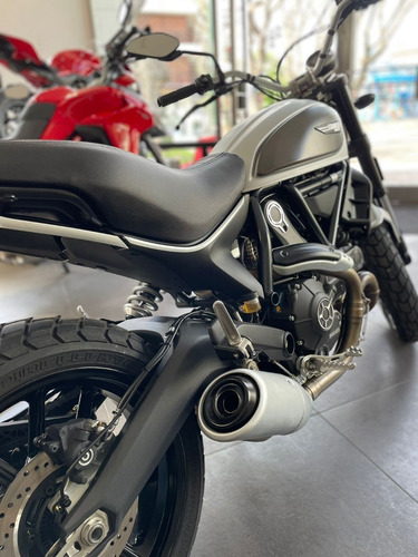 Imagen 2 de 17 de Ducati Scrambler Icon 800cc Año 2018. 850 Km. San Isidro