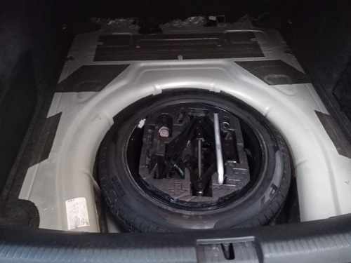 Volkswagen Vento 2.5 Luxury 170cv 2014