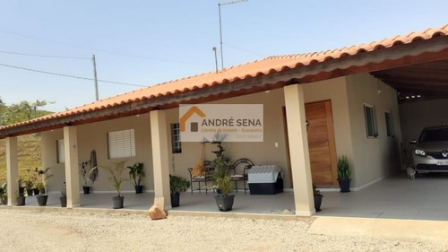 Imagem 3 de 26 de Excelente Chácara Em Guararema Com Casa Térrea Com 03 Dormitórios , Sendo 01 Suíte - Piscina - Churrasqueira - Pomar - Quarto De Hóspede - Vista Panorâmica - Sp - Ch0004_asi