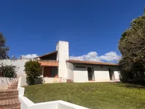 Comprar Casa De 4 Habitaciones Y 4 Baños