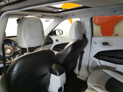 Imagen 14 de 15 de Jeep Compass 2019 5p Limited 4x2 L4/2.4 Aut