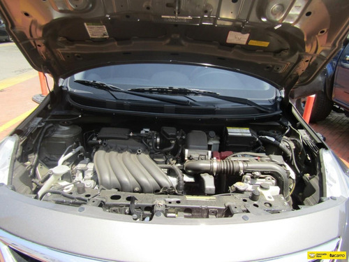 Nissan Versa 1.6 Sense
