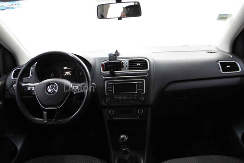 Imagen 12 de 15 de Volkswagen Vento 2018 4 Cilindros