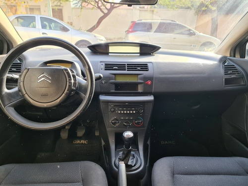 Imagen 9 de 11 de Citroën C4 2011 1.6 X Am71