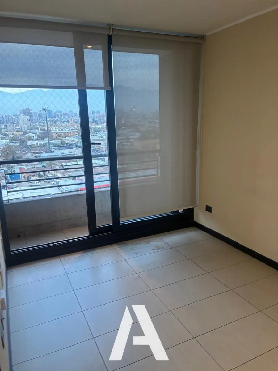 Imagen 2 de 20 de Arriendo Departamento Quinta Normal 3d, 1b, 1est, 1bodega