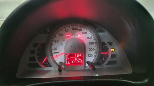 Volkswagen Suran 1.6 I Highline 60d 2008