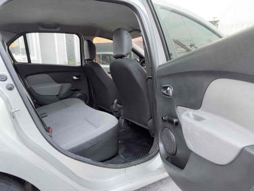 Renault Logan 1.6 EXPRESSION 8V FLEX 4P MANUAL