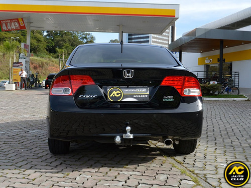 Honda Civic 1.8 Lxs 16v Flex 4p Automático