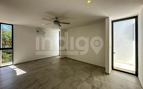 Casa En Venta En Mérida En Privada Kinish, Cholul