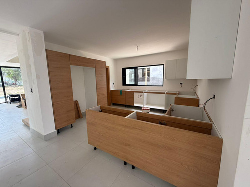Villa En Venta En Playa Nueva Romana, A Estrenar.
