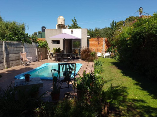 Imagen 3 de 29 de Casa Quinta Venta 1 Pileta 1 Baño 40mts2 - Villa Parque Sicardi