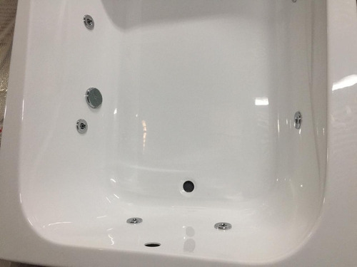 Jacuzzi Max E-único 180x120x55 8 Jets Acrilico Alta Calidad