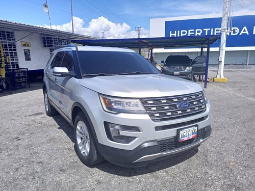 Imagen 3 de 16 de Ford Explorer Limited