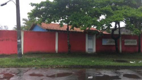 Imagem 1 de 13 de Ótima Casa Com Piscina E 3 Quartos Em Itanhaém - 4810 | Npc