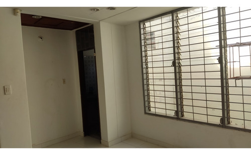 Venta - Casa Oficinas - Chuchurubi - Montería