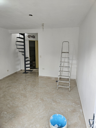 Casa Conjugada Com Entreda Independente