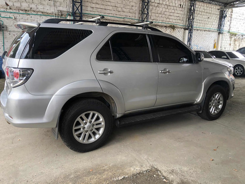 Toyota Fortuner 2014 2.7l 4x2