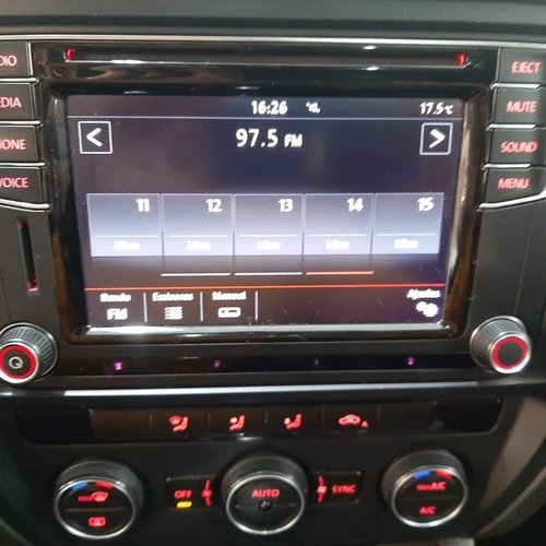 Imagen 10 de 12 de Volkswagen Vento Highline Dsg 1.4