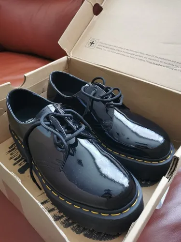 Dr martens doble suela zapatos online