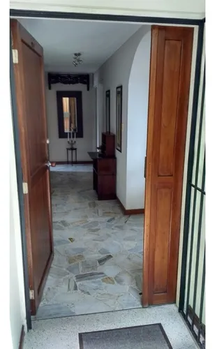 Venta Apartamento 101mtr2 La Flora, Norte De Cali, 12472.