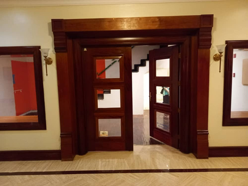 Imagen 2 de 11 de Se Vende O Alquila Oficina / Local Comercial Hotel Marriot El Rosal