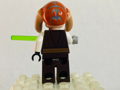 Lego Star Wars Jedi Saesee Tiin De Set 7931 De 2011 Original 1 Jedi Saesee Tiin (Usado)