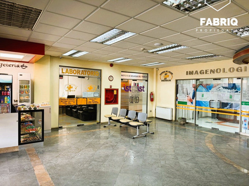 Arriendo Linda Oficina, Incluye G.comun