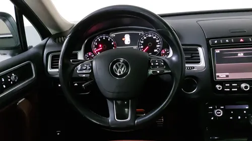 Volkswagen Touareg 4.2 V8 R-LINE