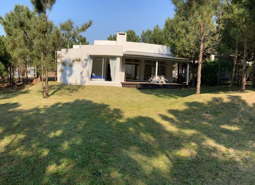 Imagen 3 de 30 de 2da Febrero!! - Excelente Casa En Costa Esmeralda - Dueño Directo