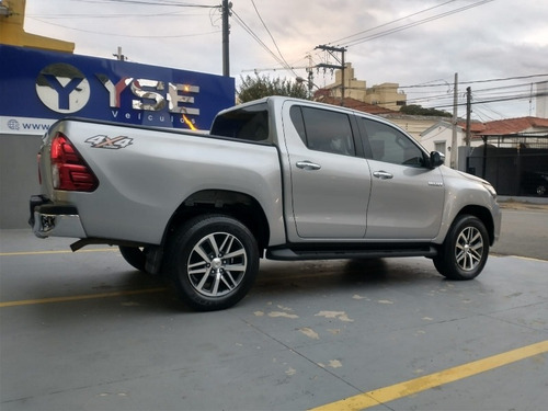 Imagem 1 de 13 de Toyota Hilux Hilux 2.8 Srv 4x4 Diesel