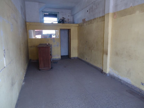 Imagen 7 de 14 de Local Con Vivienda En Venta En Castelar Sur