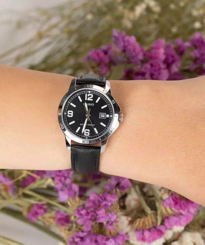 Reloj Casio Dama Ltp-v004l-1b Piel Fechador Cristal Mineral