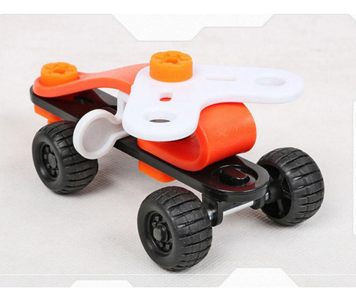 Los Niños Montan El Sistema Del Juguete De La Moto Bloques Los Niños Montan El Sistema Del Juguete De La Moto Bloques