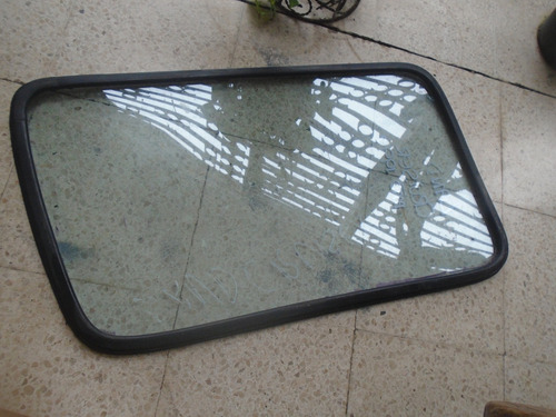 Imagen 2 de 2 de Vendo Vidrio Trasero Derecho De Toyota Land Crusier, 1992