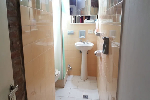 Imagen 11 de 12 de Depto En Planta Baja Interno 2 Ambientes Y Medios En 2 Niveles Zona Centro A 1 Cuadra Del Mar