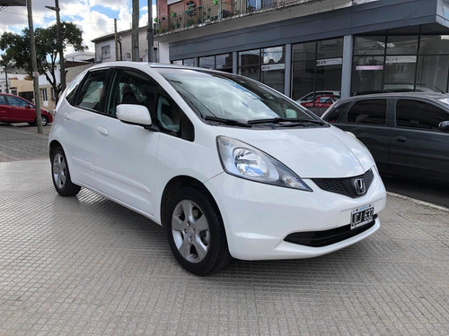 Imagen 3 de 12 de Honda Fit 2010 1.4 Lx-l Mt 100cv