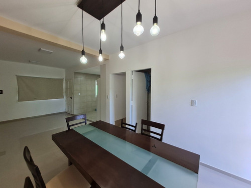 Imagen 3 de 14 de Casa En Barrio Cerro De La Capilla