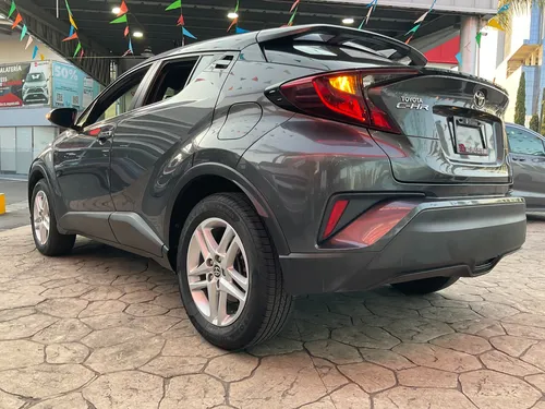 Toyota CH-R 2.0 Cvt