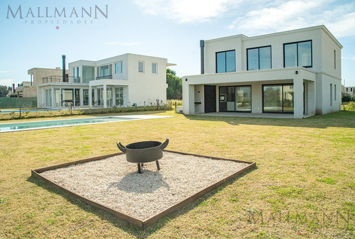 Casa A Estrenar Venta En Pilará Calesa | Mallmann Propiedades