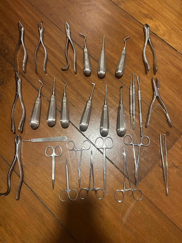 Kit Cirurgia (fórceps, Alavanca, Porta Agulha, Cabo De Bistu