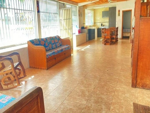 Imagen 10 de 14 de Casa En Venta Higuerote, Urb. Alamar, 22-18998 Juan Villarroel 0416 6120354
