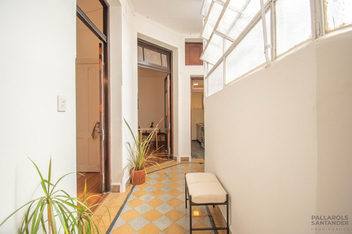 Venta . Ph . Sin Expensas . Palermo . 1 Piso Por Escalera