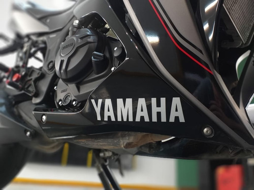 Yamaha R3