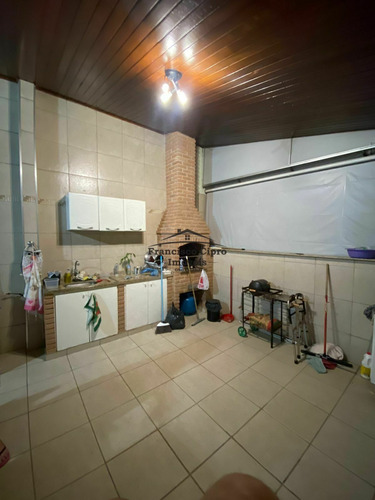Imagem 8 de 15 de Casa À Venda No Bairro Pedregulho - Guaratinguetá/sp - Cs583