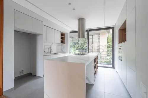 Apartamento En Venta En Los Rosales. Cod V5570